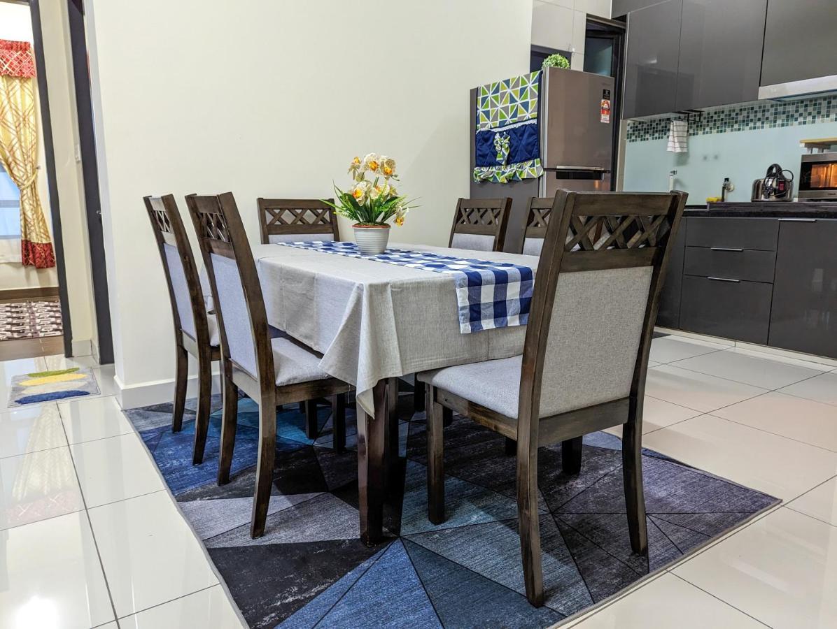 Az Homestay Putrajaya Exterior photo